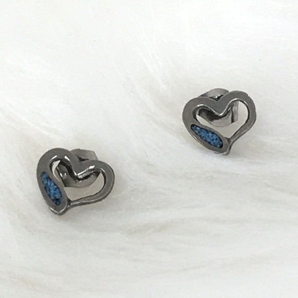 Vintage 80’s Turquoise Heart Stud Earrings Chip Inlay Boho Retro NEW Dead Stock - Picture 5 of 10